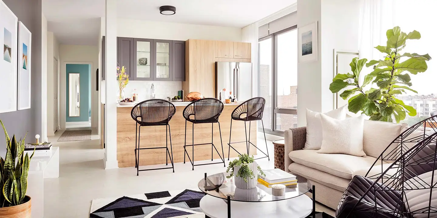chicago-luxury-apartments-project-grey-shaker-and-oak-wood-veneer-two-tone-kitchen-cabinets